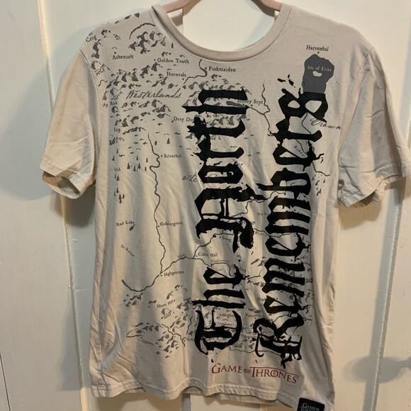 Game of Thrones tee shirt T-shirt  size med. Cool tee! - Picture 2 of 5